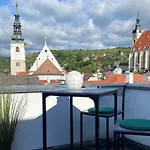 Terrassen Ueber Den Daechern Von *