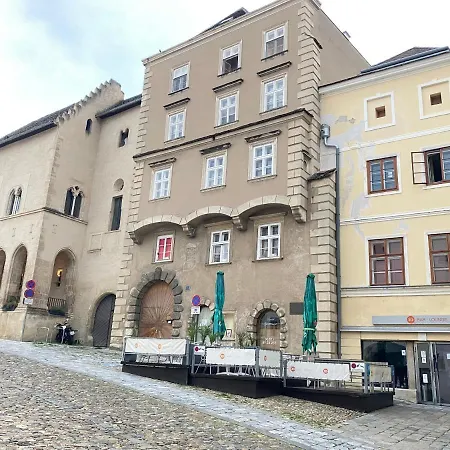 Deluxe über Den Dächern Von Apartment