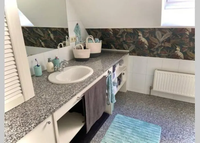 Terrassen Ueber Den Daechern Von Кремс на Дунае